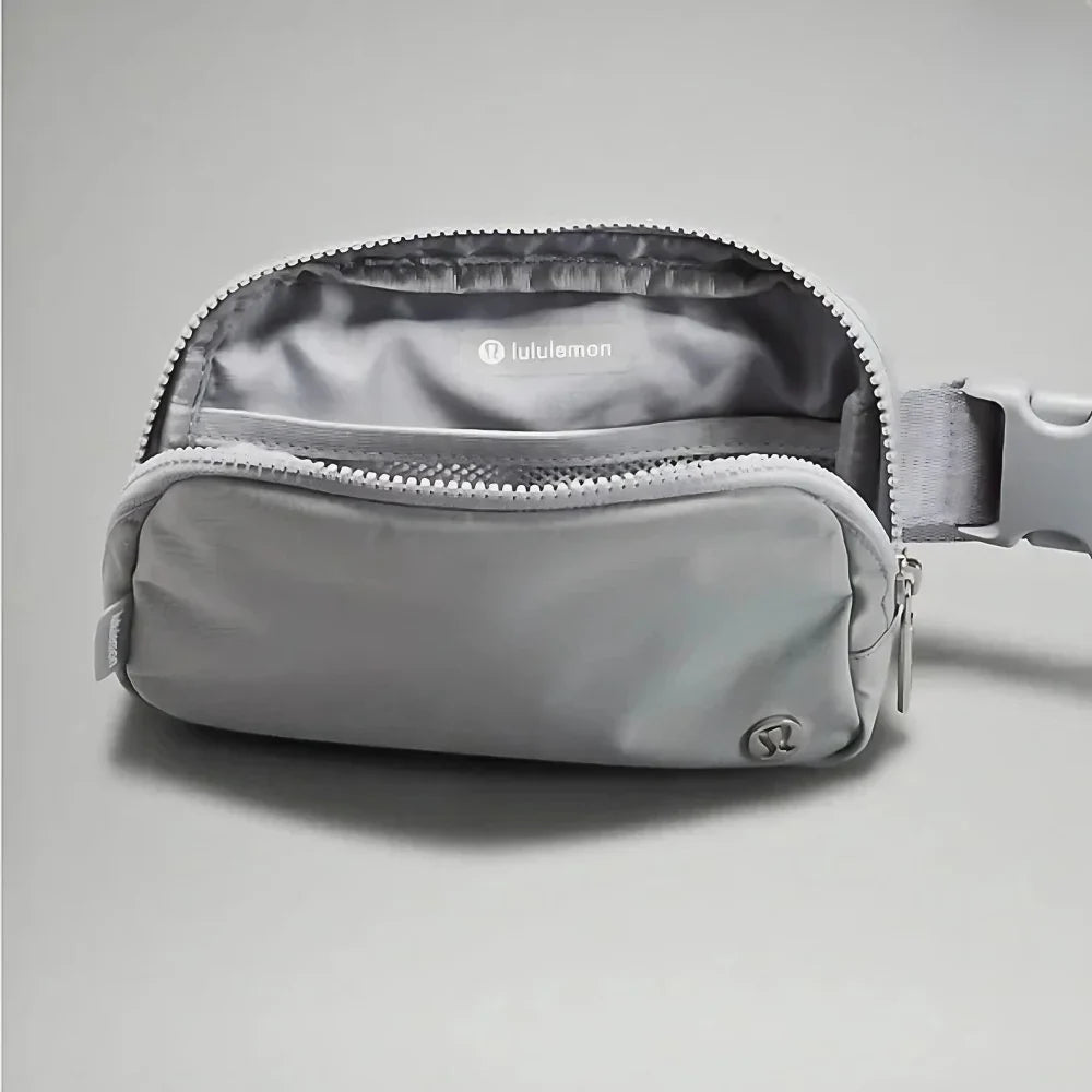 Lululemon Everywhere Crossbody Belt Bag 1L – Silver Drop Gray Waist Bag