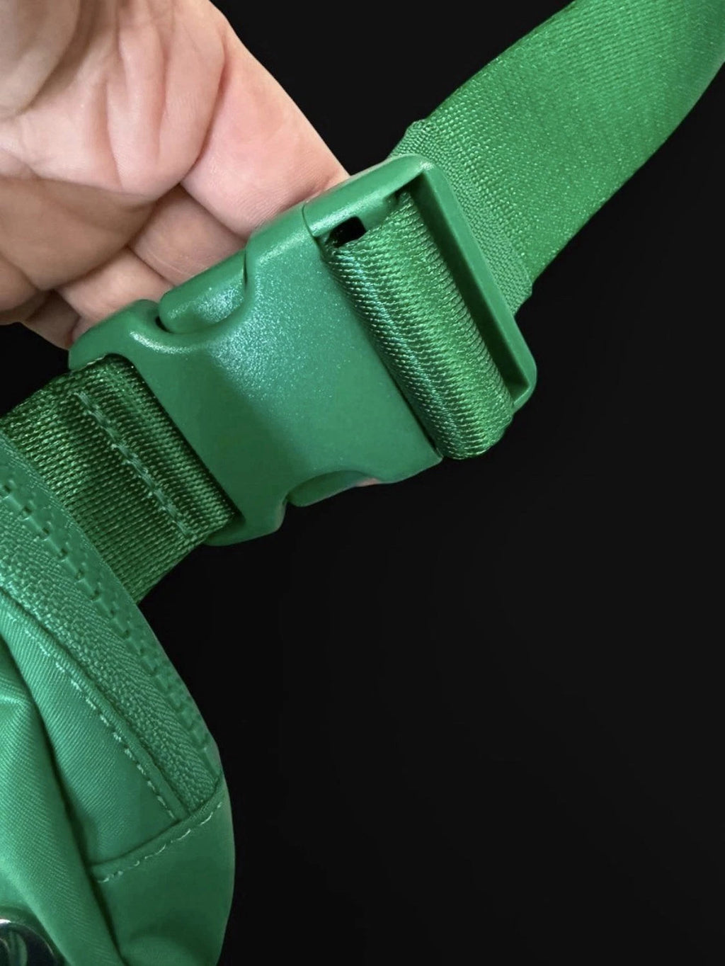 Lululemon Everywhere Belt Bag in Emerald Green